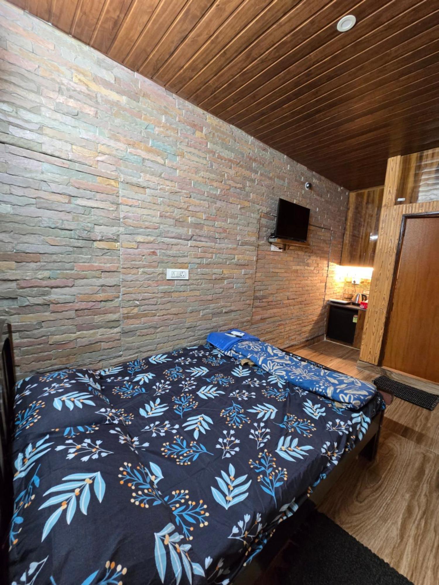 Barla'S Home Stay Shamshabad Eksteriør bilde